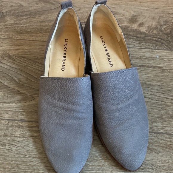 Lucky Brand Morriah D'Orsay Taupe Gray Ankle Booties sz 8. Rustic suede - Picture 2 of 7